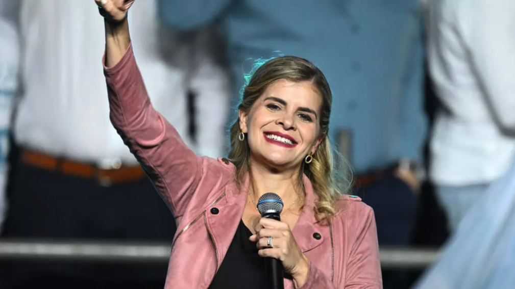 Laura Fernández plantea que la CCSS recete actividad física como parte de los tratamientos