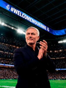 José Mourinho regresa al Real Madrid y firma hasta 2029