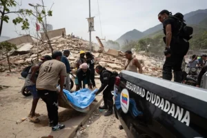 Ayuda internacional llega a Venezuela mientras cifra de muertos sube a 920
