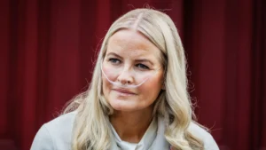 Mette-Marit recibe trasplante de pulmón con éxito