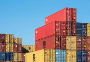 China golpea a 10 empresas de EE. UU. con nuevas restricciones