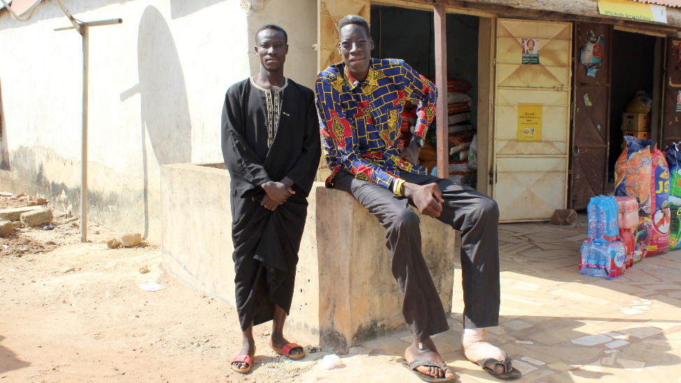 Muere Sulemana Abdul Samed, el hombre más alto de Ghana