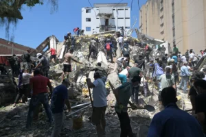 Terremoto en Colombia deja 111 muertos: Gobierno declara situación de emergencia