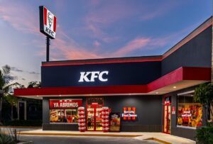 KFC abre restaurante en Tamarindo y genera 25 empleos