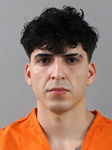 Detienen al influencer Julián Valverde en EE. UU. con orden de ICE