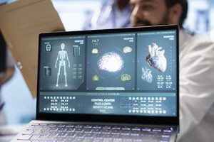 IA y hospitales: herramienta tica revela quiénes dominan